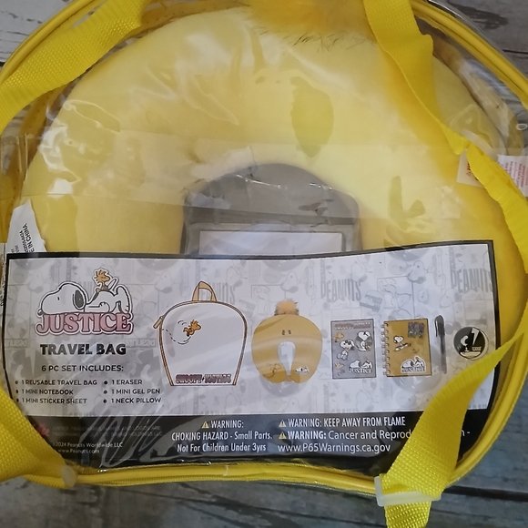 Snoopy X Justice clear travel bag backpack with neck pillow, pen, paper - Picture 4 of 13